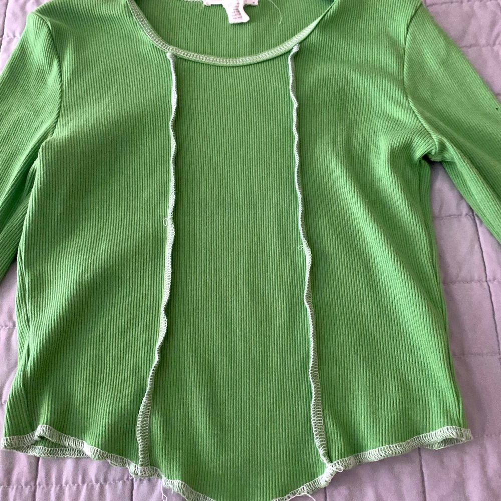 Tillys cropped shirt - Picture 2 of 2